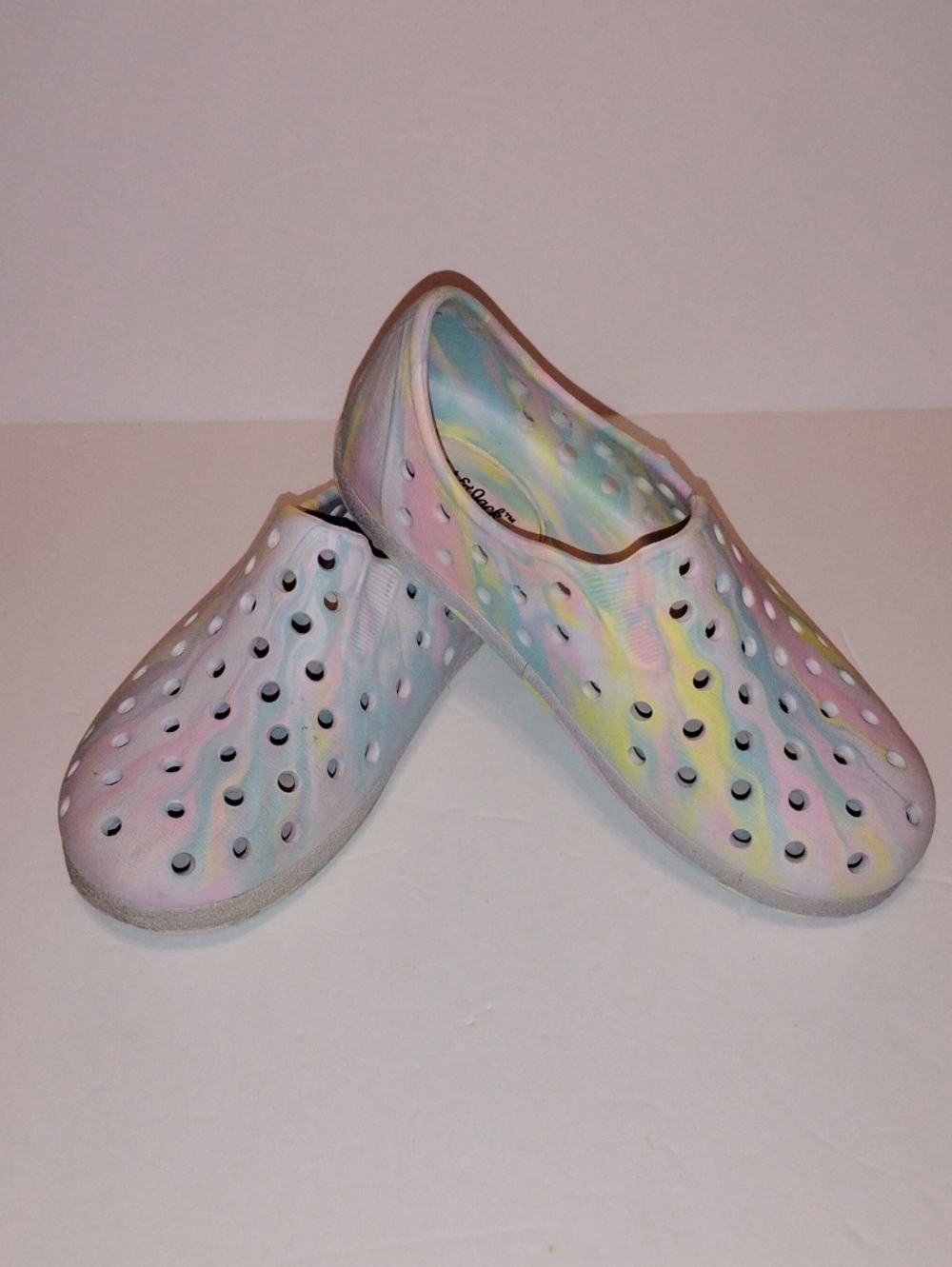 Z-031 Cat & Jack Kids Pastel Tie-Dye Slip-On Clogs